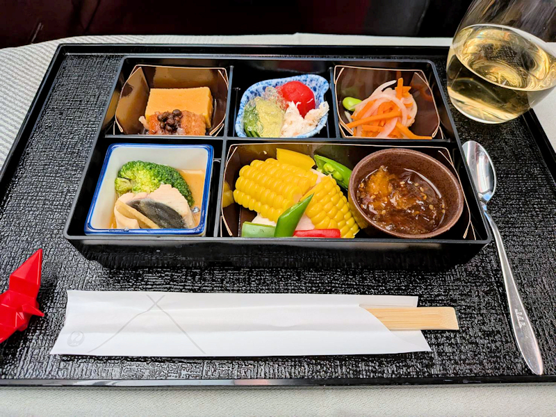 JALビジネスクラス機内食