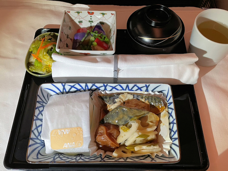 ANAビジネスクラス機内食