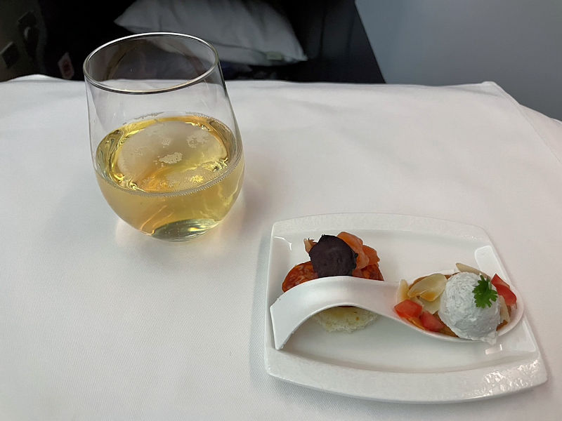 ANAビジネスクラス機内食