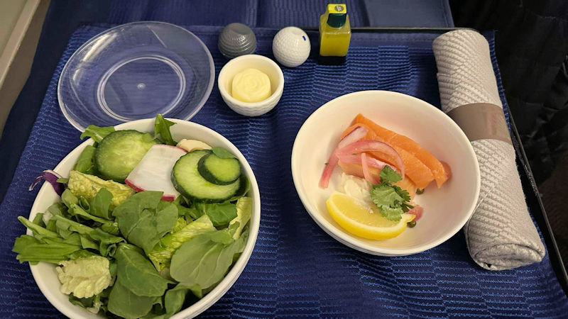 ユナイテッドビジネスクラス機内食